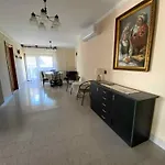 Appartement 3 *