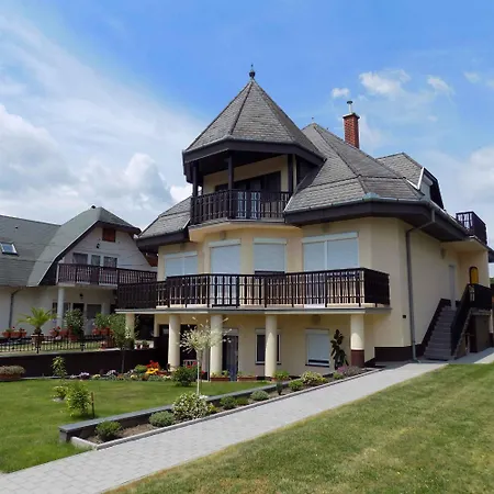 Διαμέρισμα 3 Gyenesdiás